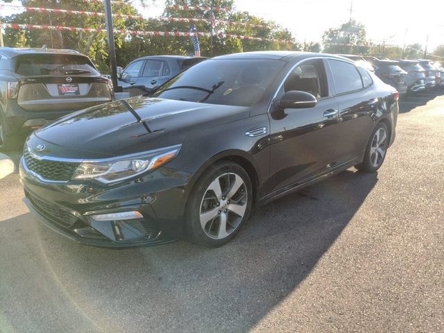 2019 Kia Optima S FWD photo