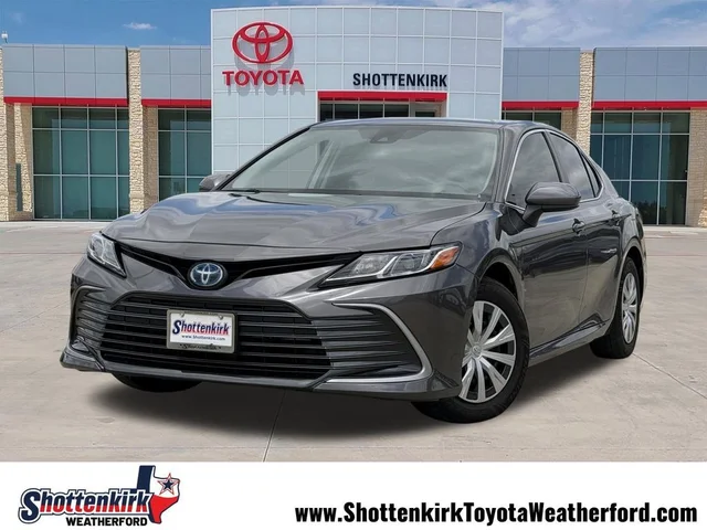 2022 Toyota Camry Hybrid LE FWD photo