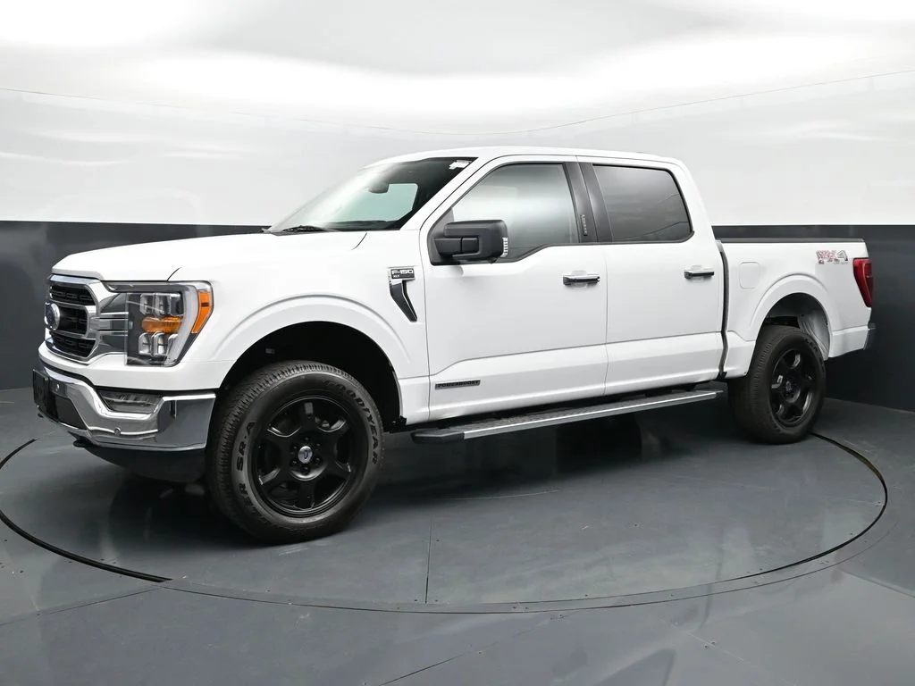 2022 Ford F-150 XLT 4WD photo