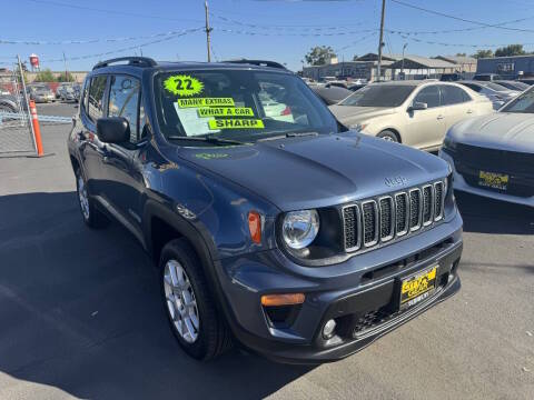 2022 Jeep Renegade Latitude 4WD photo