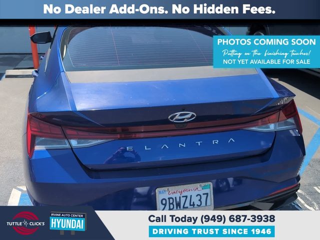 2022 Hyundai Elantra SEL FWD photo