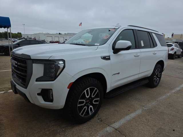 2022 GMC Yukon AT4 4WD photo