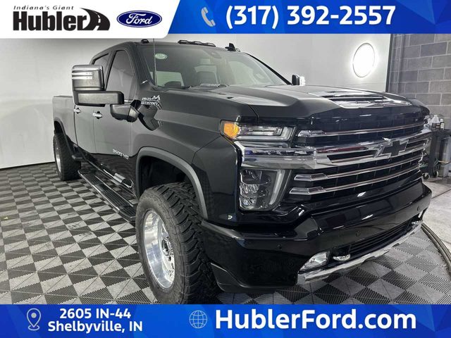 2022 Chevrolet Silverado 3500HD High Country 4WD photo