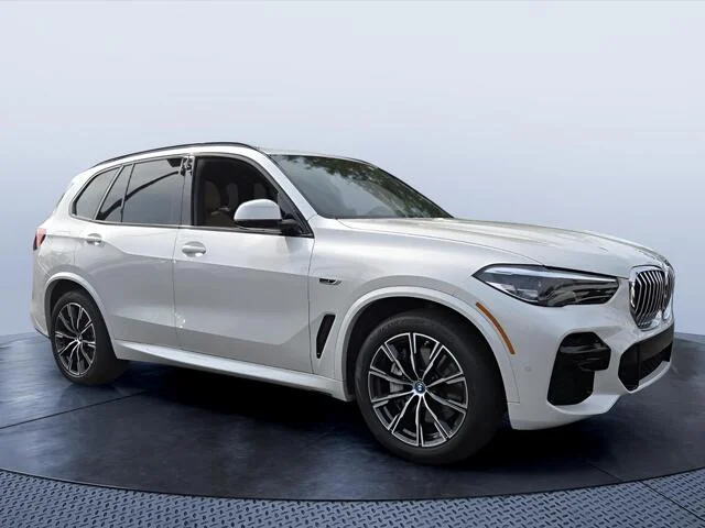 2022 BMW X5 xDrive45e AWD photo