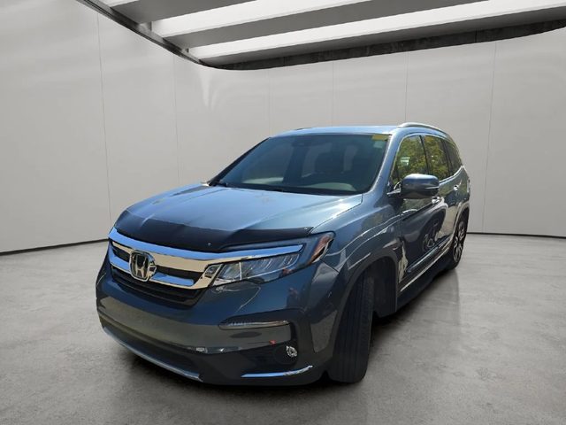 2022 Honda Pilot Touring 7-Passenger FWD photo