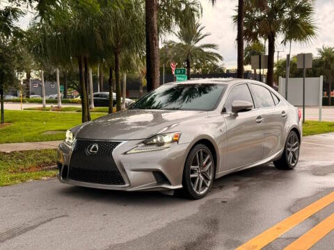 2016 Lexus IS  RWD photo