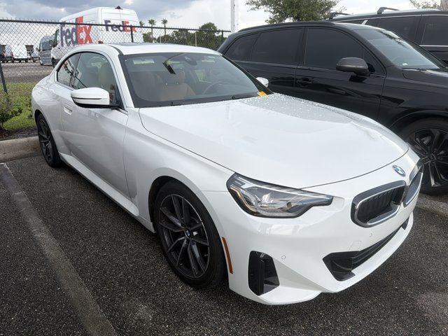 2022 BMW 2 Series 230i RWD photo