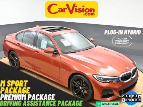 2022 BMW 3 Series 330e RWD photo