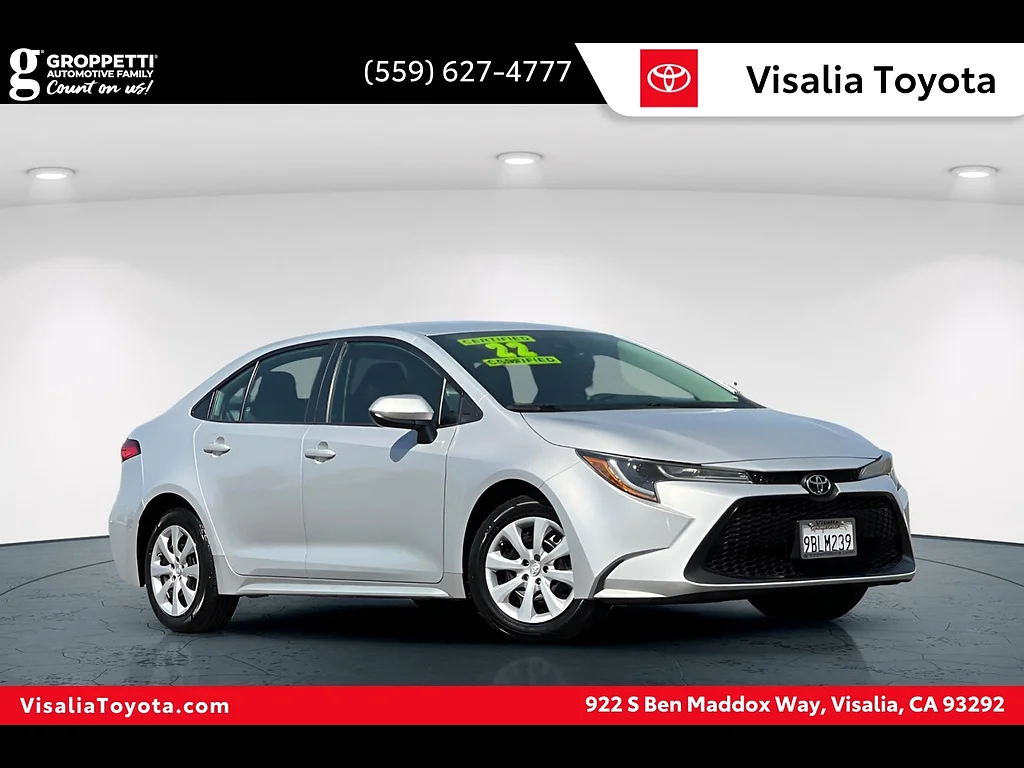 2022 Toyota Corolla LE FWD photo