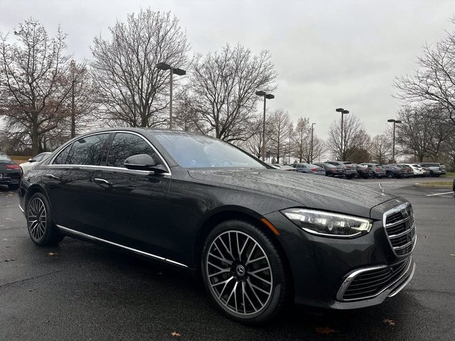2022 Mercedes-Benz S-Class S 580 AWD photo