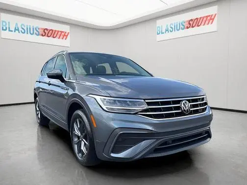 2022 Volkswagen Tiguan SE AWD photo