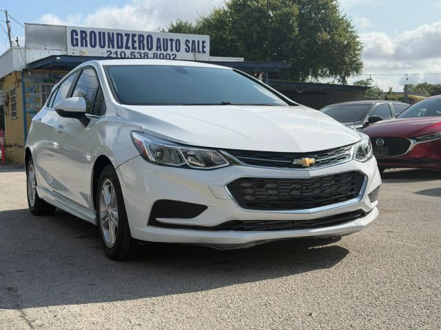 2018 Chevrolet Cruze LT FWD photo