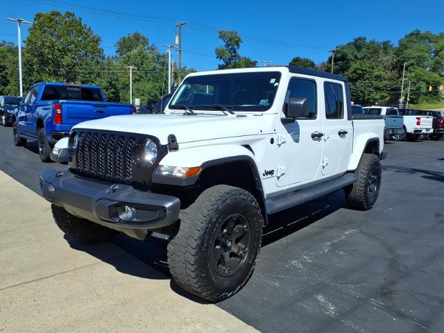 2022 Jeep Gladiator Altitude 4WD photo
