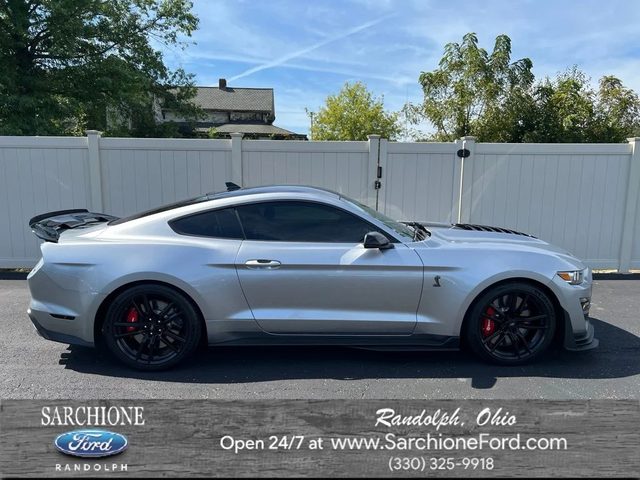 2020 Ford Mustang Shelby GT500 RWD photo