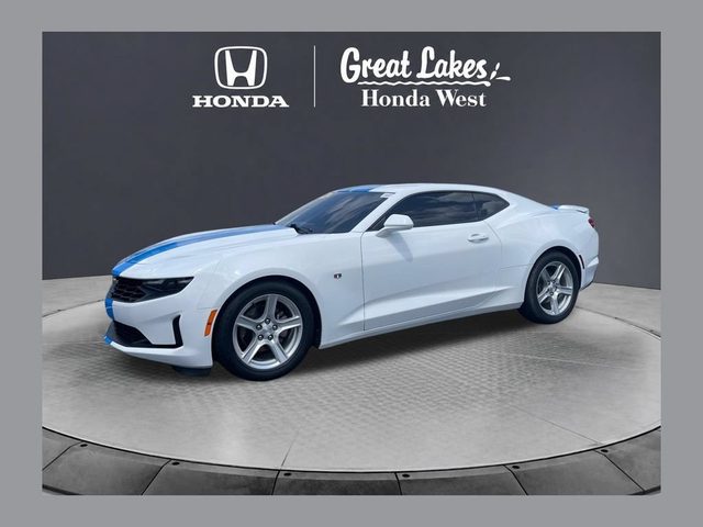 2022 Chevrolet Camaro 1LT RWD photo