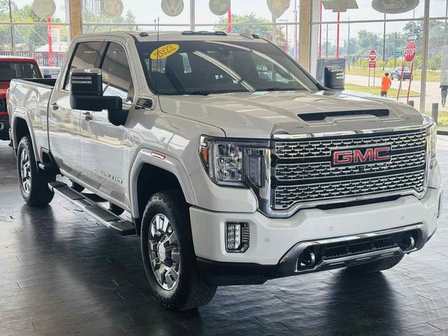 2022 GMC Sierra 2500HD Denali 4WD photo