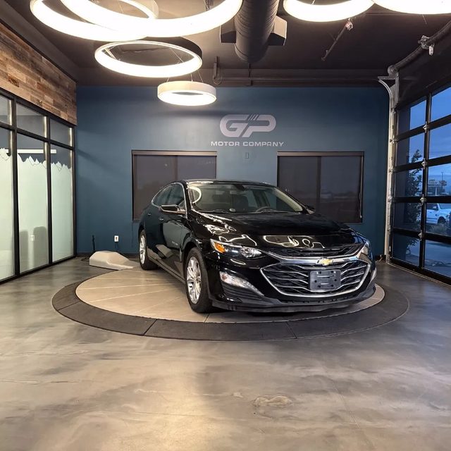 2022 Chevrolet Malibu LT FWD photo