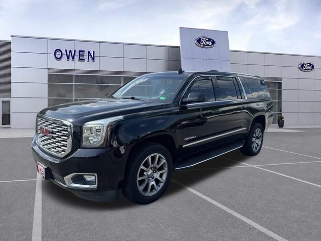 2020 GMC Yukon XL Denali 4WD photo