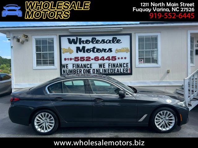 2022 BMW 5 Series 530i xDrive AWD photo