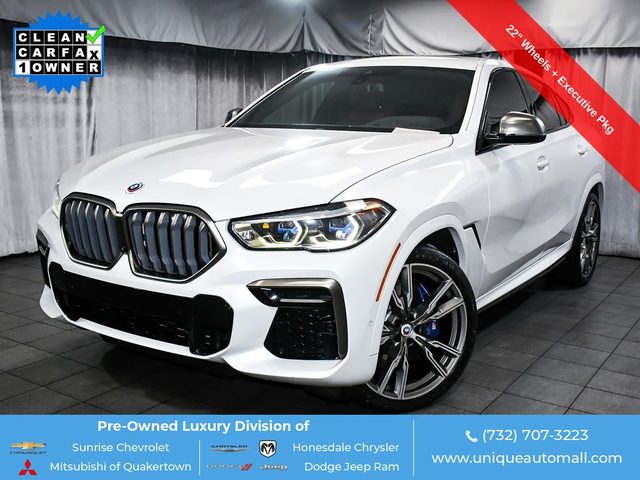 2022 BMW X6 M50i AWD photo
