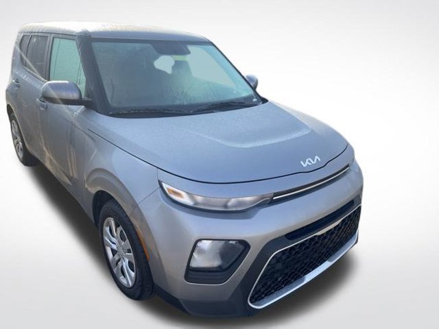 2022 Kia Soul LX FWD photo