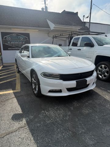 2016 Dodge Charger SXT RWD photo