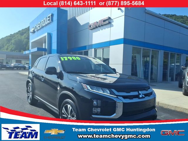 2022 Mitsubishi Outlander Sport ES 4WD photo