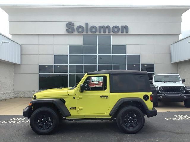 2022 Jeep Wrangler Sport 4WD photo
