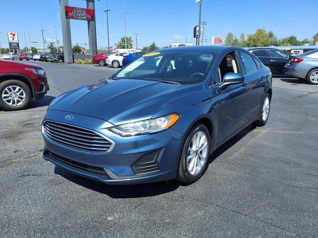 2019 Ford Fusion SE FWD photo