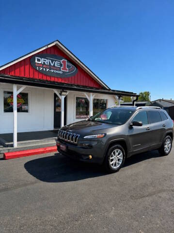 2015 Jeep Cherokee Latitude 4WD photo