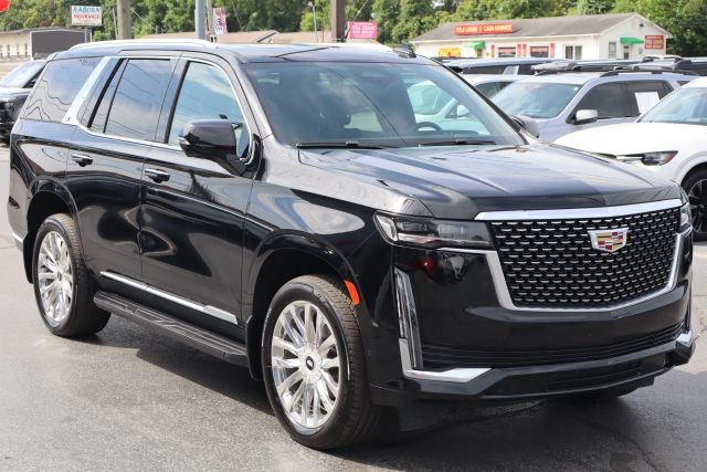 2022 Cadillac Escalade Premium Luxury 4WD photo