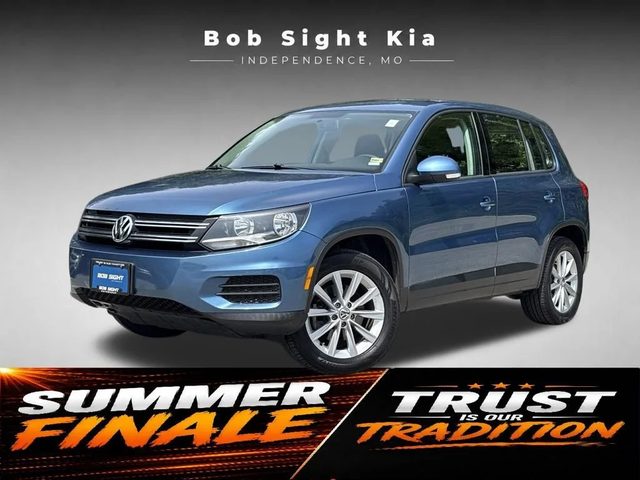 2017 Volkswagen Tiguan FWD photo