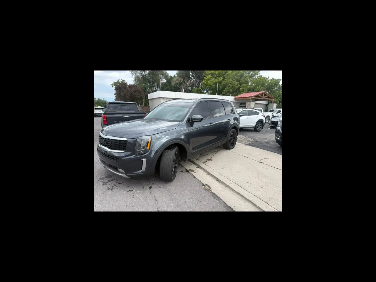 2022 Kia Telluride SX AWD photo