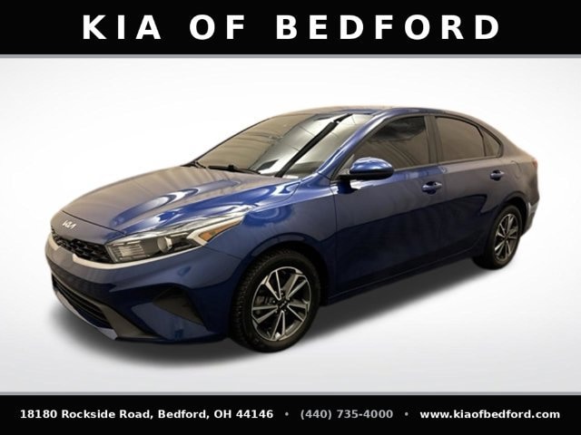 2022 Kia Forte LXS FWD photo