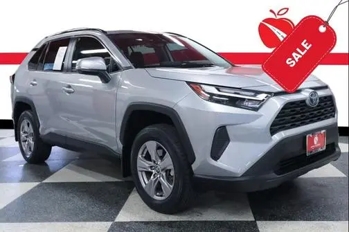 2022 Toyota RAV4 Hybrid XLE AWD photo