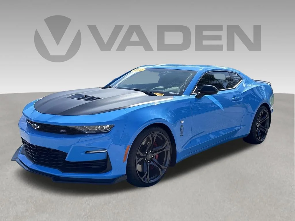 2022 Chevrolet Camaro 1SS RWD photo