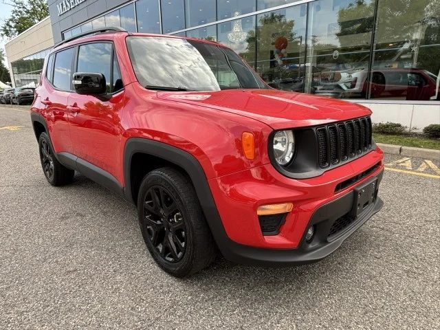 2022 Jeep Renegade Altitude 4WD photo