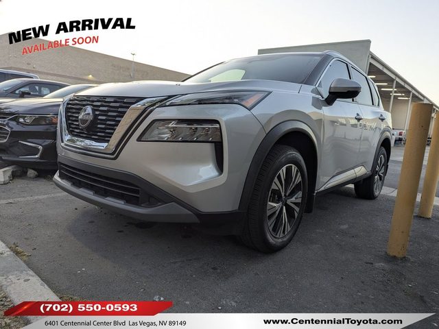 2022 Nissan Rogue SV FWD photo