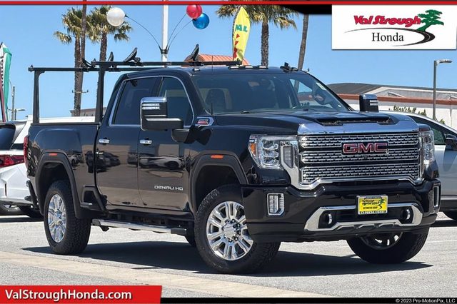 2022 GMC Sierra 2500HD Denali 4WD photo