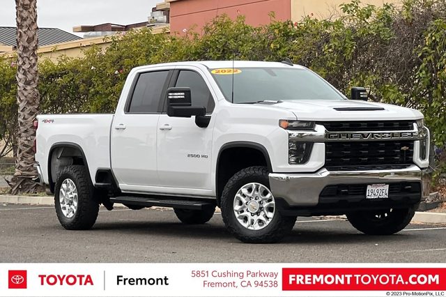 2022 Chevrolet Silverado 2500HD LT 4WD photo