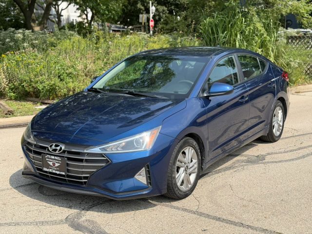2020 Hyundai Elantra SEL FWD photo