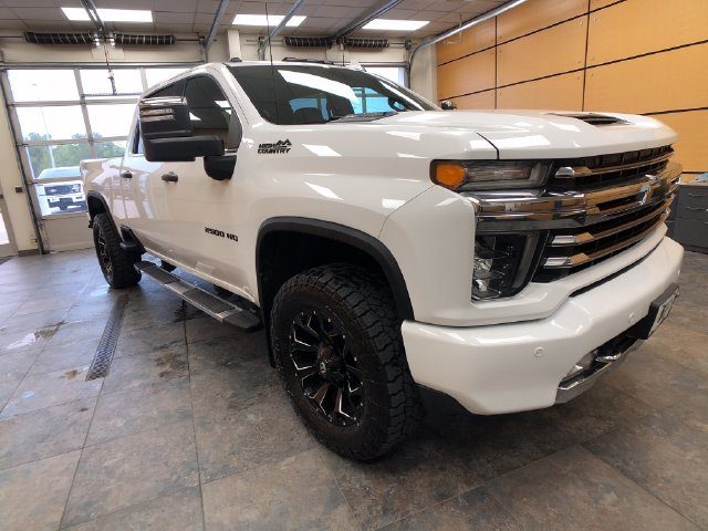 2022 Chevrolet Silverado 2500HD High Country 4WD photo