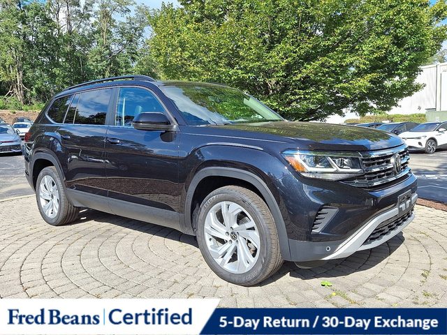 2022 Volkswagen Atlas 3.6L V6 SE w/Technology AWD photo