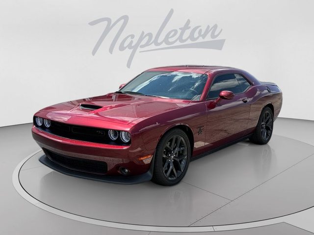 2022 Dodge Challenger R/T RWD photo