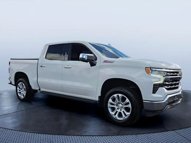 2022 Chevrolet Silverado 1500 LTZ 4WD photo