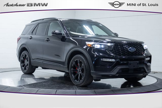 2022 Ford Explorer ST 4WD photo