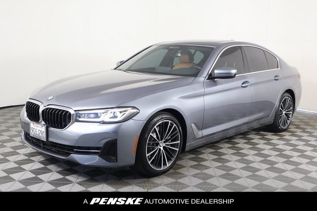 2022 BMW 5 Series 530i RWD photo