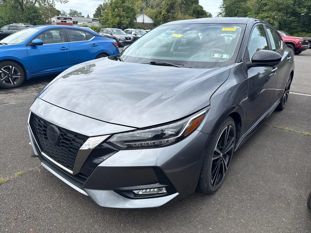2022 Nissan Sentra SR FWD photo