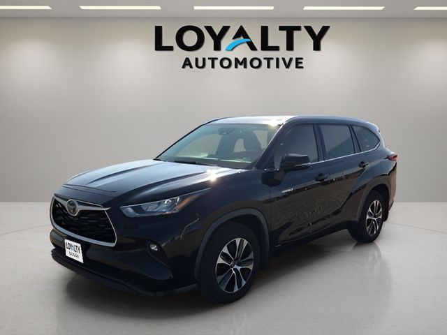 2020 Toyota Highlander Hybrid XLE AWD photo