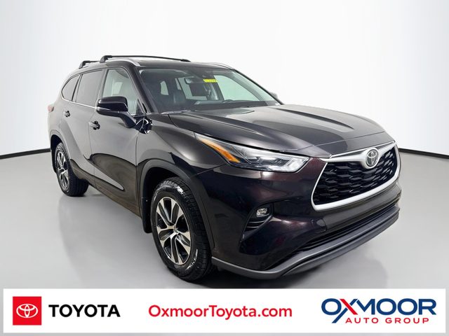 2022 Toyota Highlander XLE AWD photo
